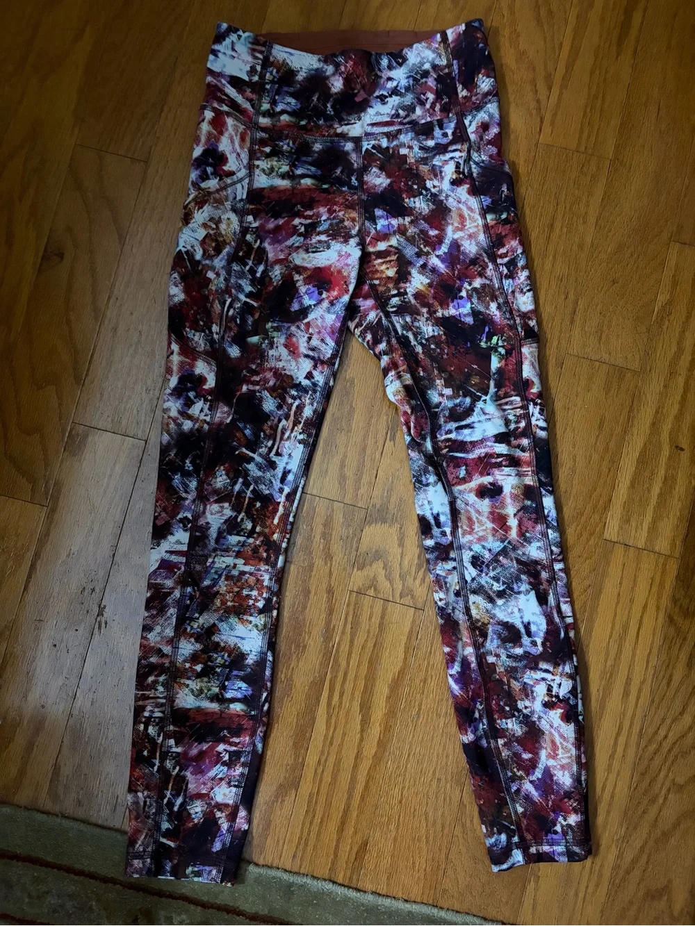 Lululemon Abstract Multicolor Print Leggings Size 4 High Rise